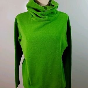 Zoza green turtleneck size S